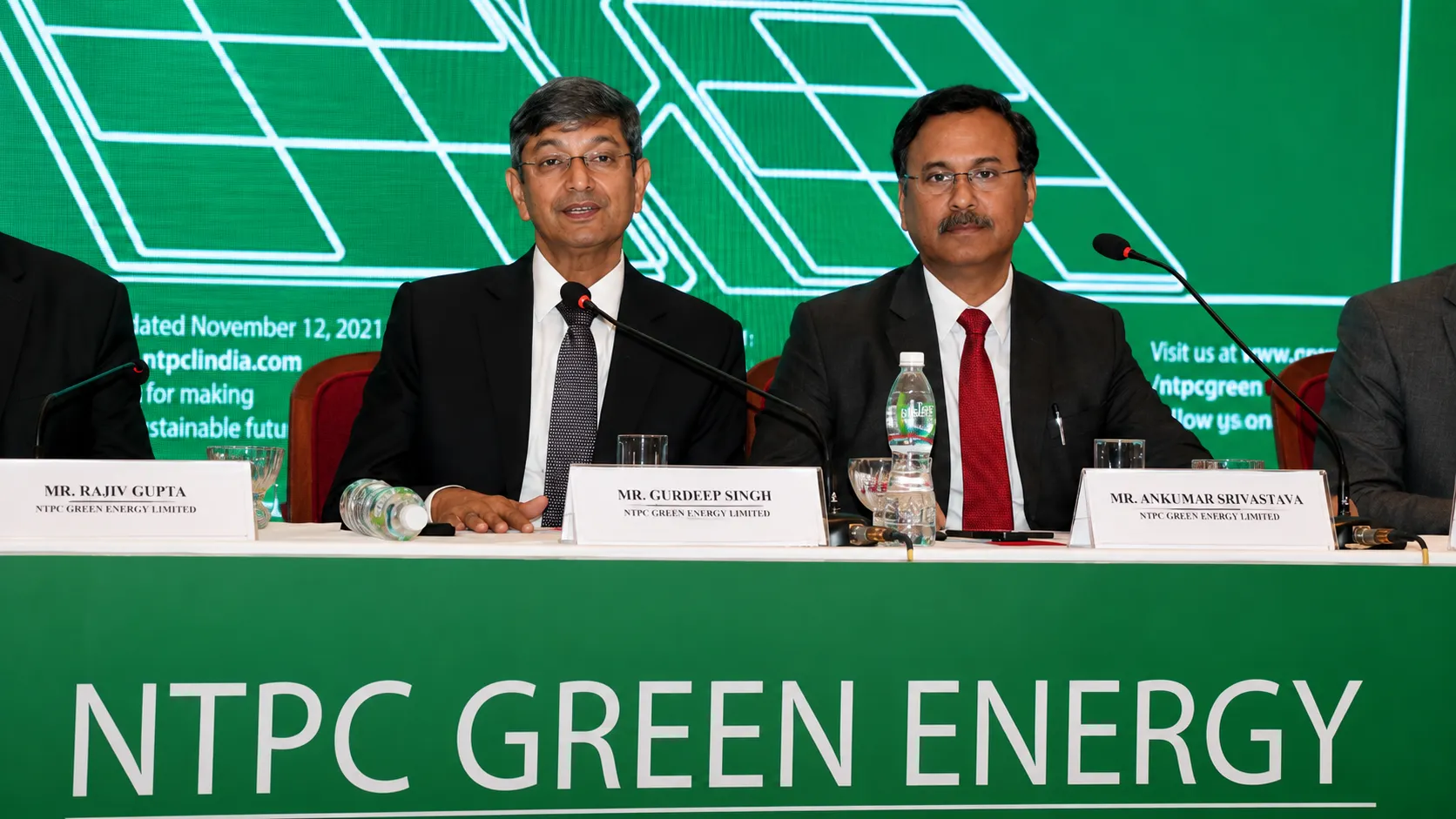63 Companies, One Day: Inside Wednesday's Bumper Q1 Earnings Slate From Eternal To NTPC Green