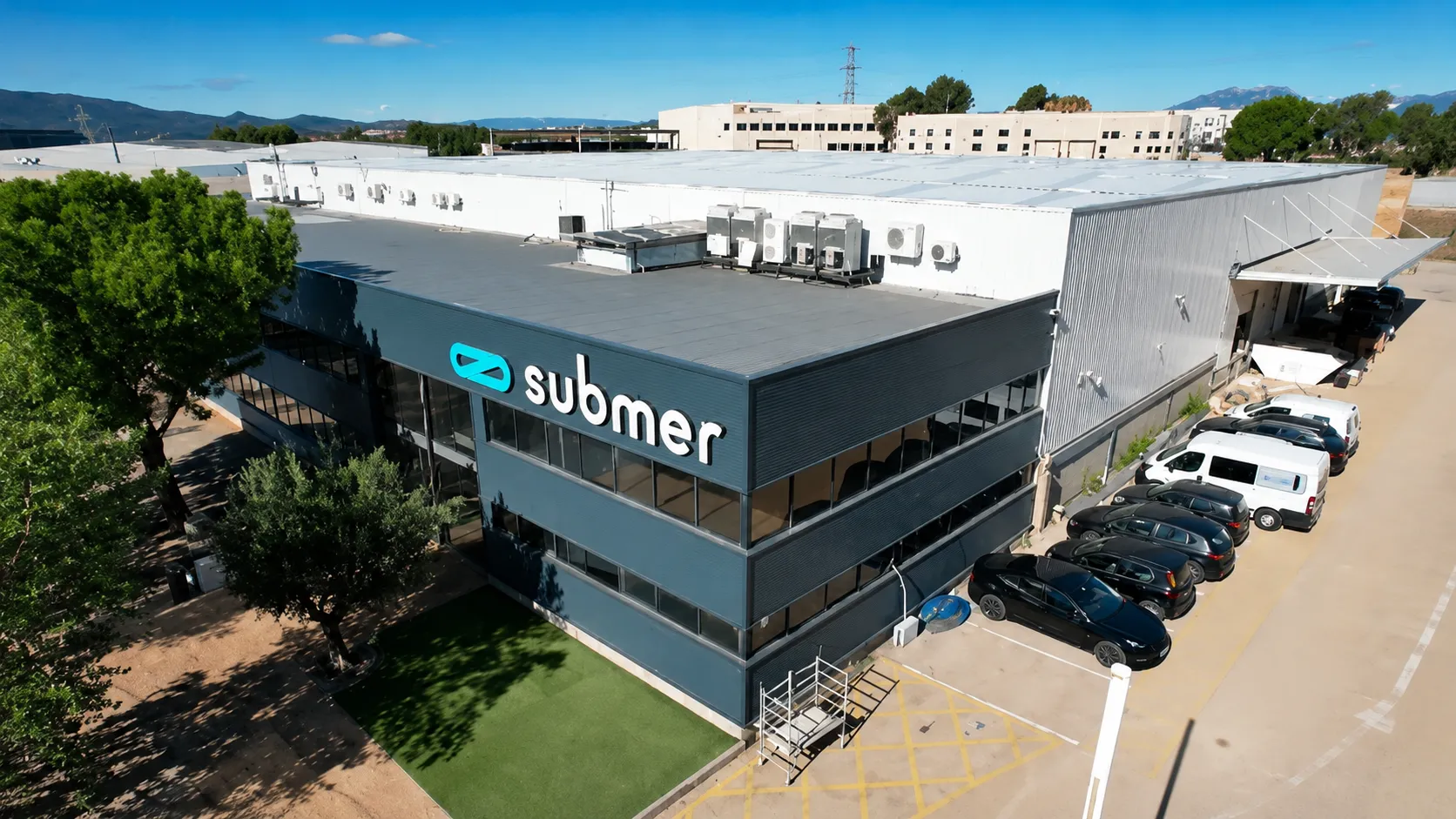 Spain's Submer Group Bets $2 Billion on Madhya Pradesh's Semiconductor Ambitions