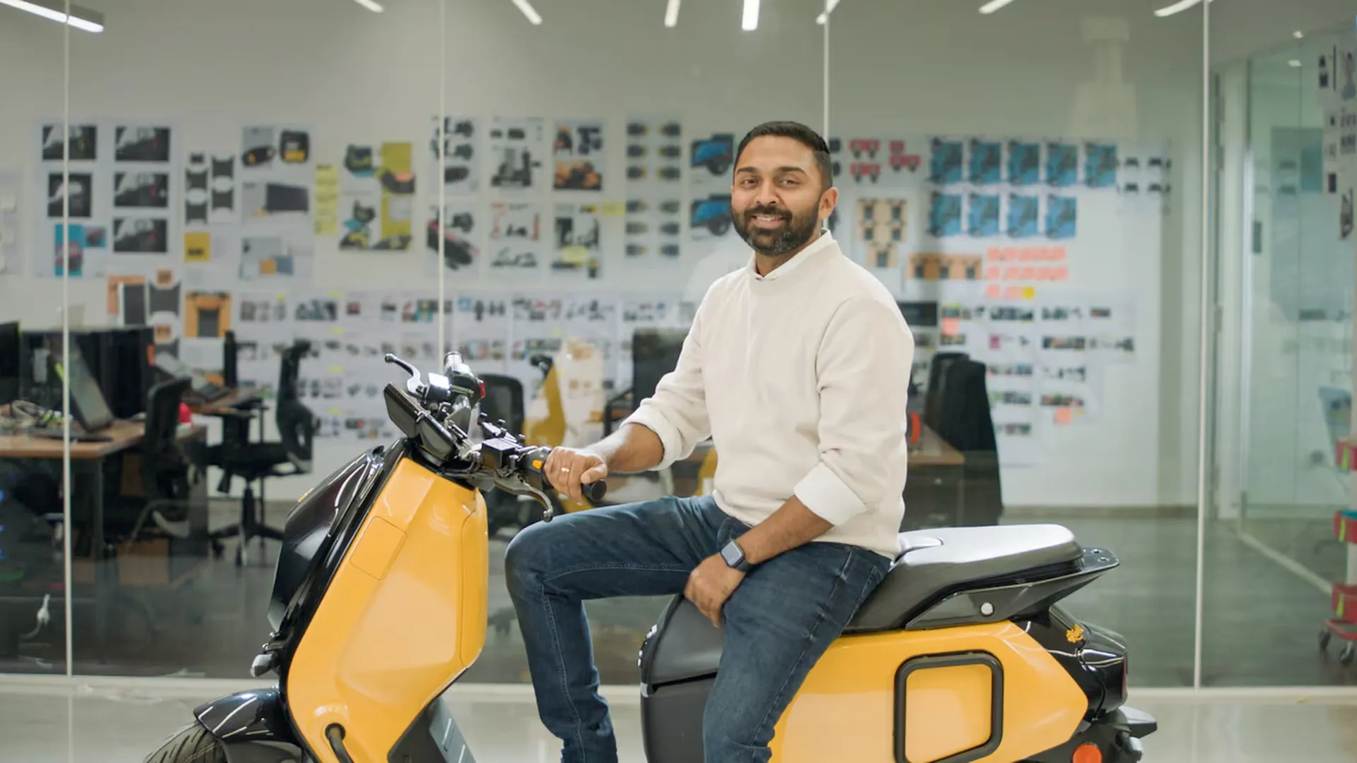 16x9_scooter_image.png