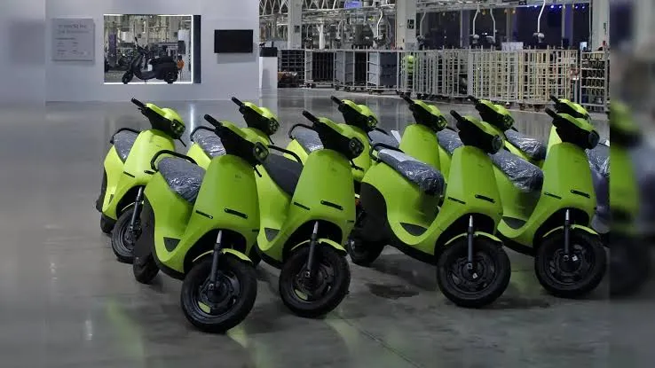 Edgeverse Raises ₹3 Crore From GVFL to Bring Rider-Assistance AI to India's Two-Wheelers