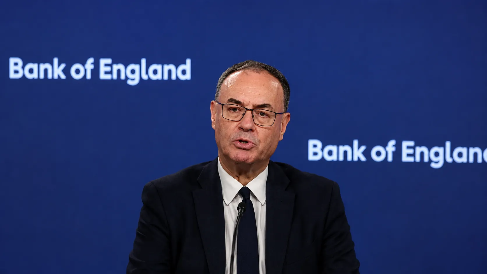 Bank of England Governor Warns New AI Models Threaten Global Financial Stability