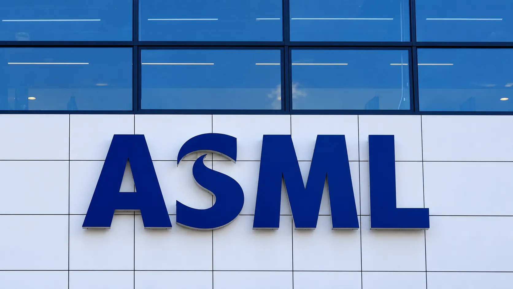 ASML Plans Larger High-NA EUV Masks With TSMC, Intel and Samsung Support