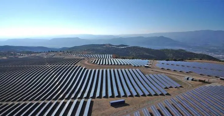 Sonnedix Secures $1.3 Billion to Refinance Chile Solar, Wind and Battery Portfolio
