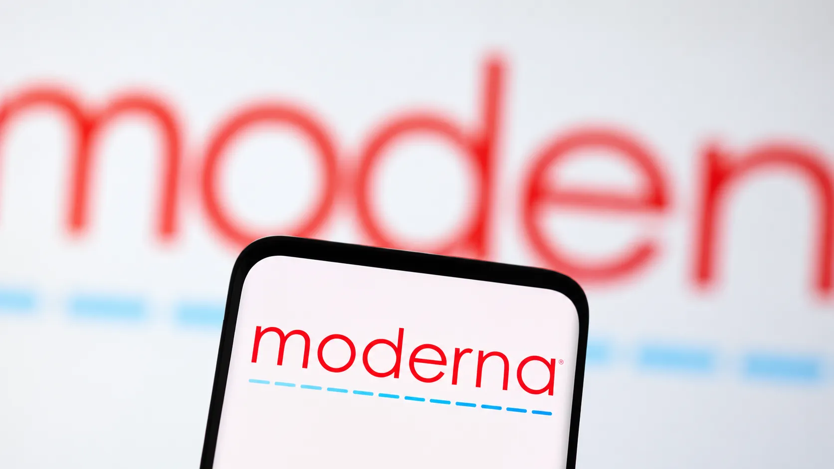 Moderna Hits a 52-Week High as Investors Bet Its Personalised Cancer Vaccine Can Carry the Company Beyond Covid