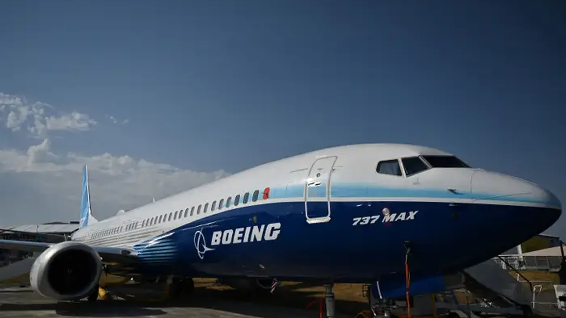 Dow Falls 347 Points as Boeing Tumbles 7% on 737 Max 10 Delay and 10-Year Treasury Yield Hits Highest Since 2007