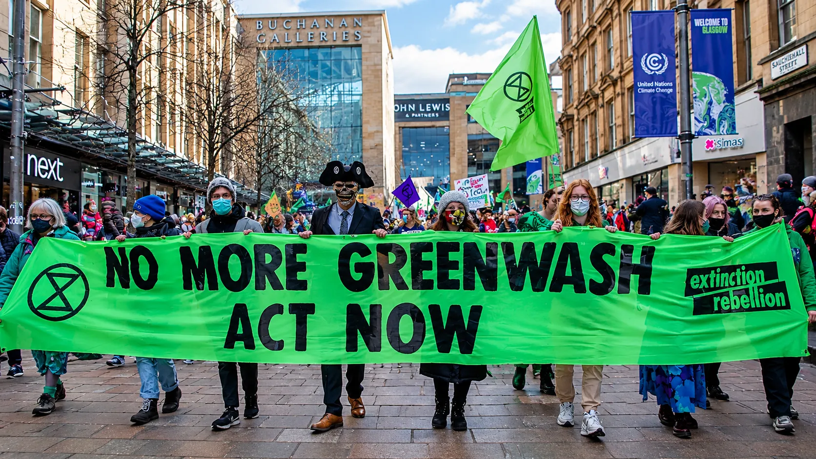 Sustainability Rules Diverge as UK Softens Climate Disclosure and EU Anti-Greenwashing Law Takes Effect