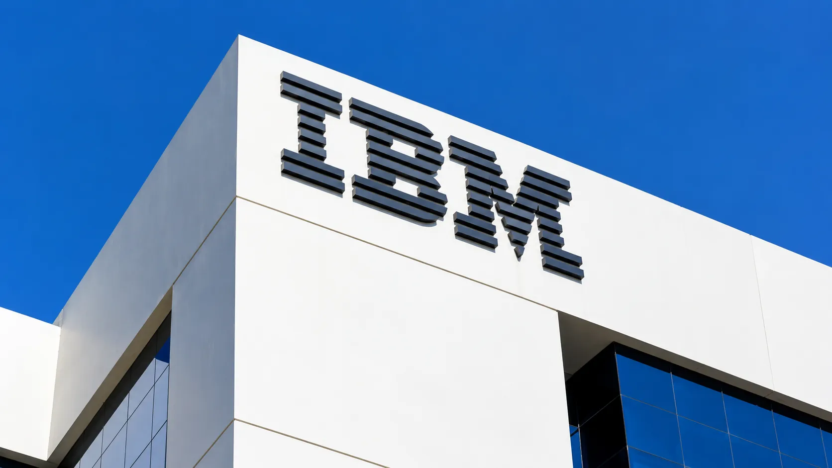 IBM and MeitY Startup Hub Sign Pact to Help Indian Deeptech Startups Turn Lab Breakthroughs Into Enterprise Products